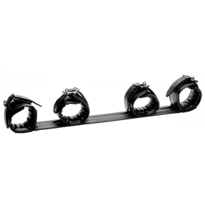 Strict – Spreader Bar With Cuffs