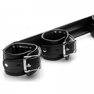 Strict – Spreader Bar With Cuffs
