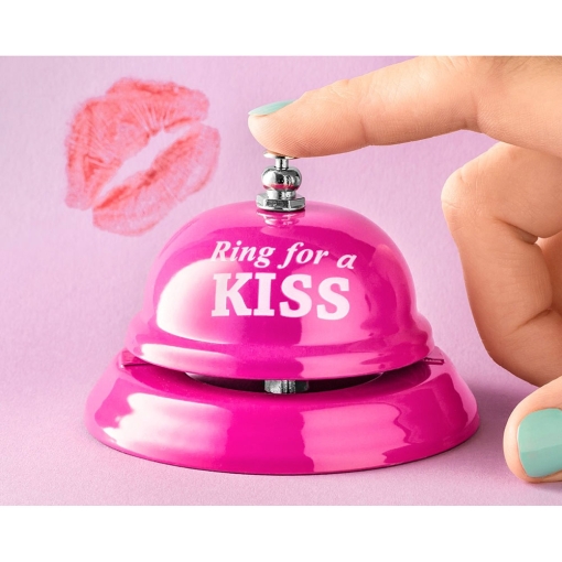Hoteljski zvonec – Zazvoni za poljub